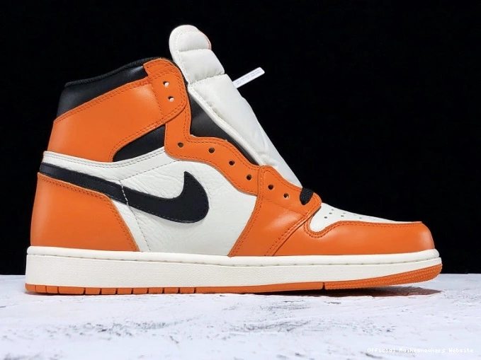 Official Maikesneakers 555088-113 Away Backboard Shattered Jordan Air 1 0812